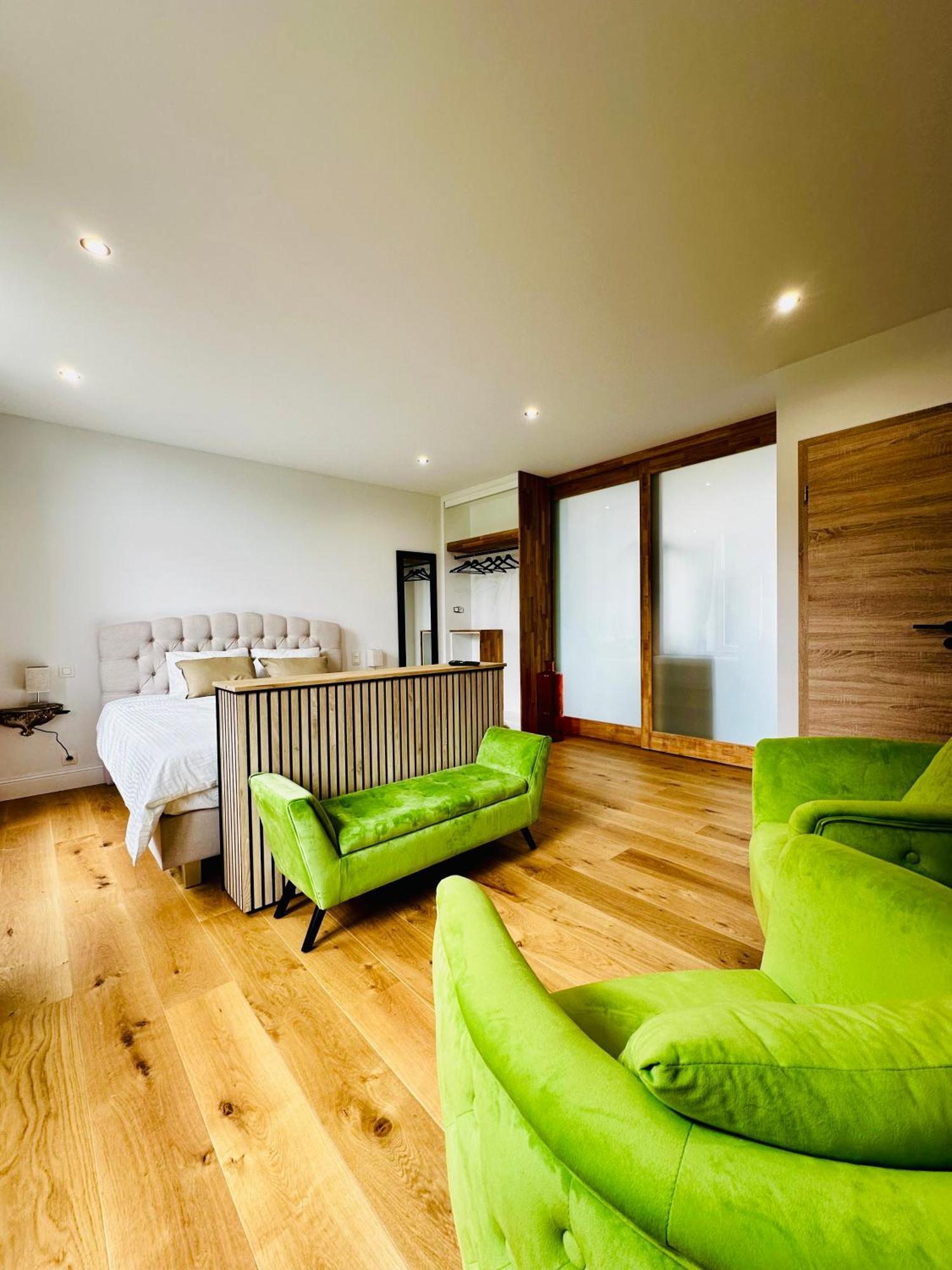 Suite De Luxe Au Chateau 105 Tinlot Exteriör bild