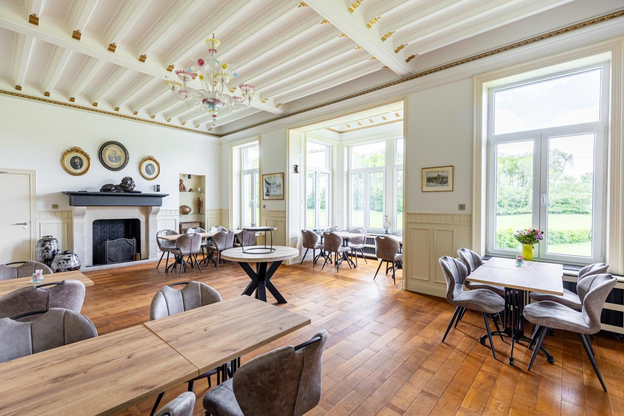 Suite De Luxe Au Chateau 105 Tinlot Exteriör bild