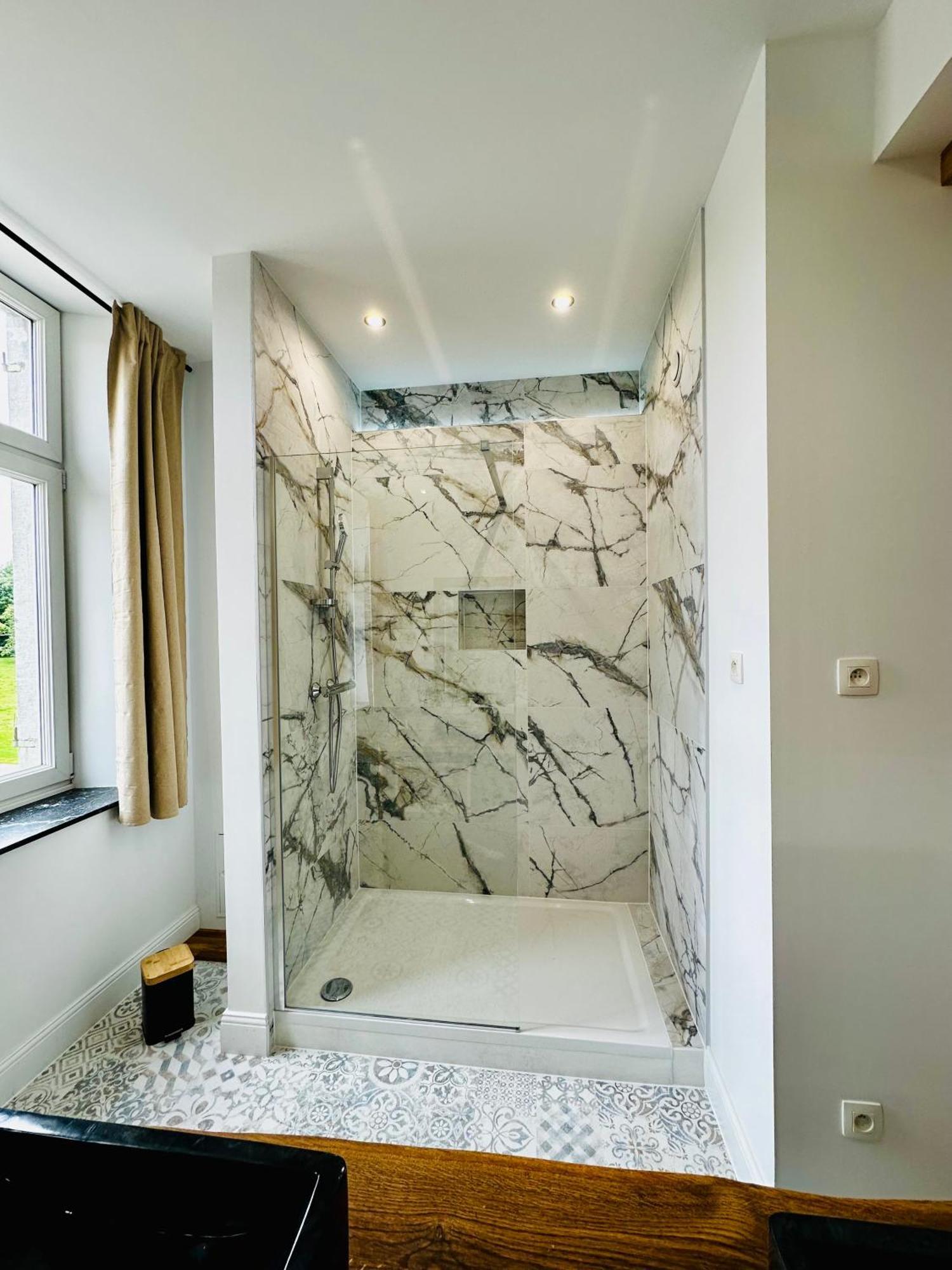 Suite De Luxe Au Chateau 105 Tinlot Exteriör bild